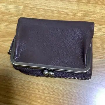 다크 브라운 가죽 접이식 지갑