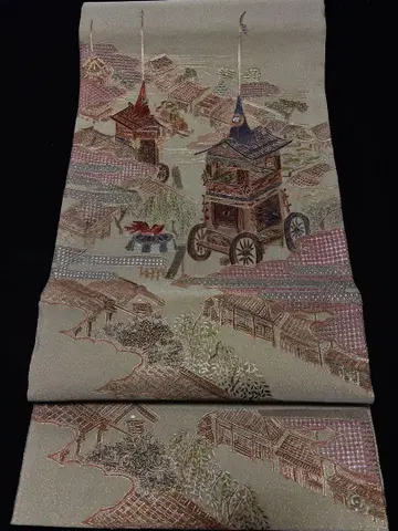 [컨디션 최상] 반짝이는 명자수 원단에 산두 자수 육통 그린
