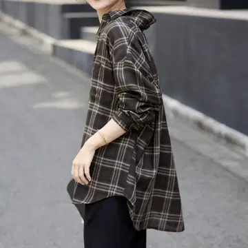 택 포함 미사용 새상품 비에라 체크 루즈 셔츠