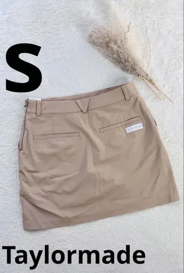테일러메이드 골프용 베이지 스커트