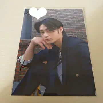 김지웅 사인 포함 K-POP 아이돌 사진