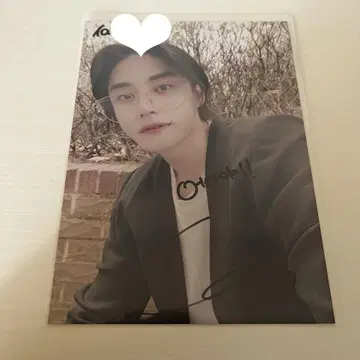 김지웅 사인 포함 K-POP 아이돌 사진