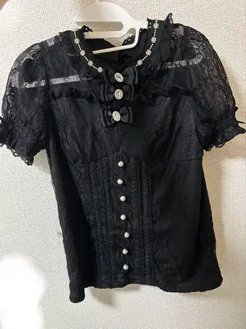 스핀들 레이스 암워머 상의 리즈리사