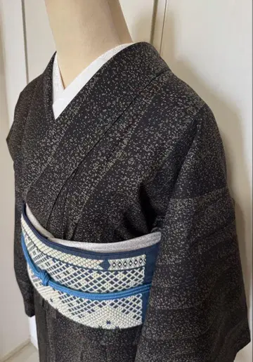 증지 부착 본장 진흙 오시마 명주 [도키에몬] 7말 추상 무늬