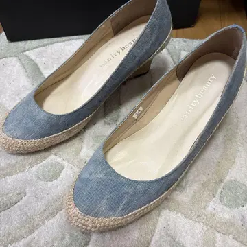 바니티 뷰티 블루 데님 웨지힐 펌프스