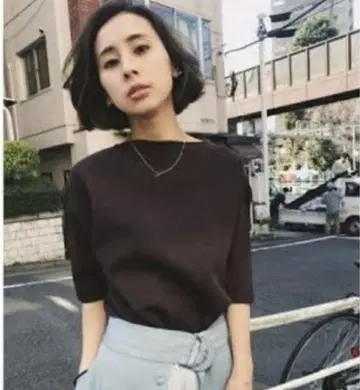 AMERI 3D CARAPACE KNIT 브라운
