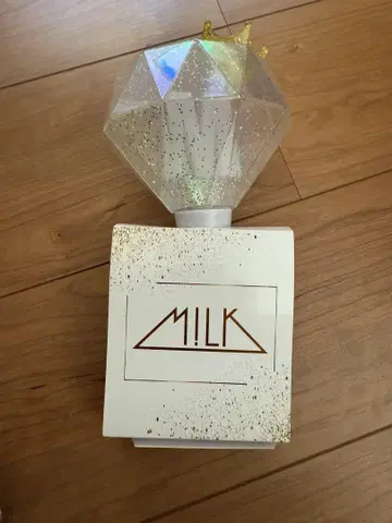 M!LK 밀크라스타 스틱 초대