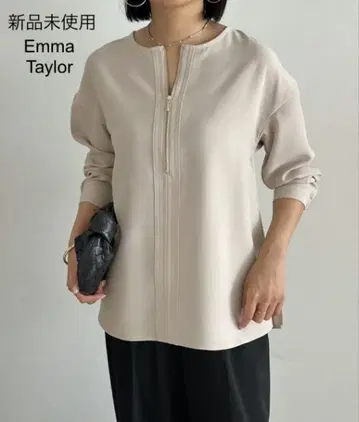 미사용 Emma Taylor 프론트 2way 지퍼 스티치 워크 블라우스