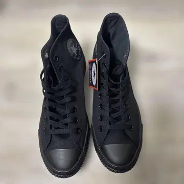 새상품 CONVERSE ALL STAR 올 블랙 하이컷 스니커즈