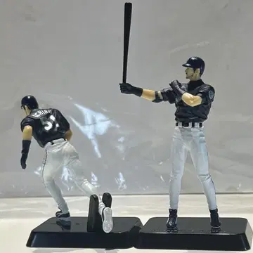 HG 시리즈 이치로 피규어 2체 세트