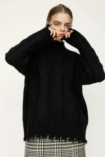 DAMAGED ALPACA MIX LOOSE 상의