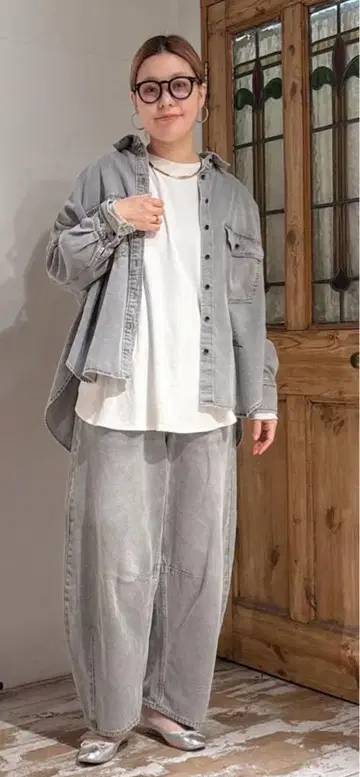퓨어세신 데님 커브 레그 팬츠 ZARA
