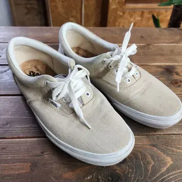 VANS 베이지 로우컷 스니커즈