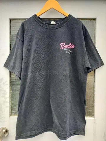 Barbie Bitch 셔츠