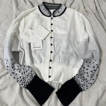 마메쿠로구치 단정학 가디건