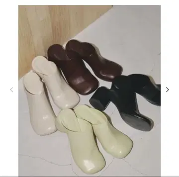 [ 새상품급 ] todayful/Chunky Heel Sabot 버건디
