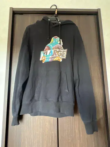 XLARGE 고릴라 프린트 블랙 후드티