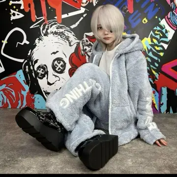 NieR 방한 x 경량 퍼지 ZIP 아우터 셋업