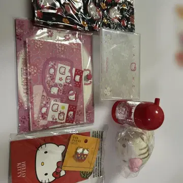 헬로키티 문구 세트 등등
