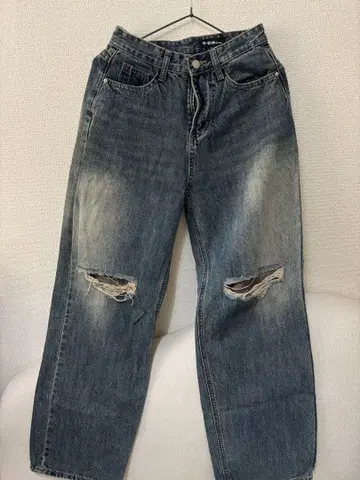 데미지 가공 데님