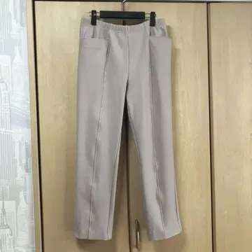 미제르 베이지 슬랙스 허리밴딩