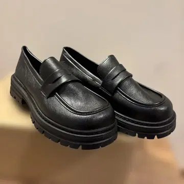 블랙 로퍼 러버 솔