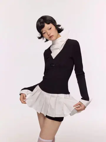리브 블랙 미니 원피스 프릴 포함