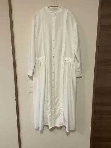 SHIPS 턱 절개 원피스