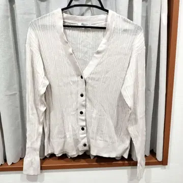 PLST 얇은 소재 V넥 가디건 L 아이보리