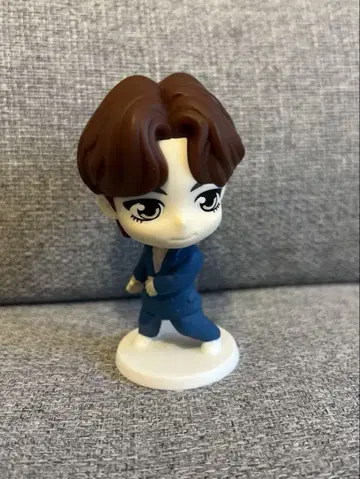 TintTAN V 맥도날드 피규어