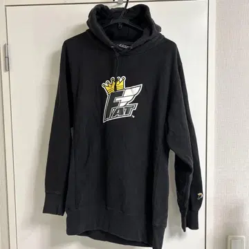 FAT 로고 블랙 후드티