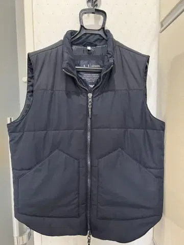 [ A.J. Armani Jeans ] 아르마니 네이비 다운 베스트