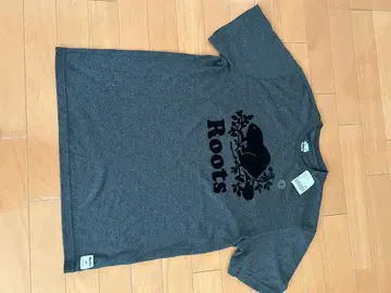 새상품 미사용 CANADA ROOTS T셔츠 차콜 그레이