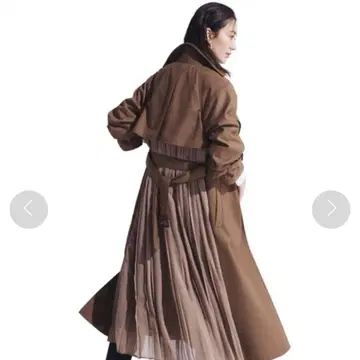 펠리시모 백 플리츠 롱 코트 M 트렌치 스프링