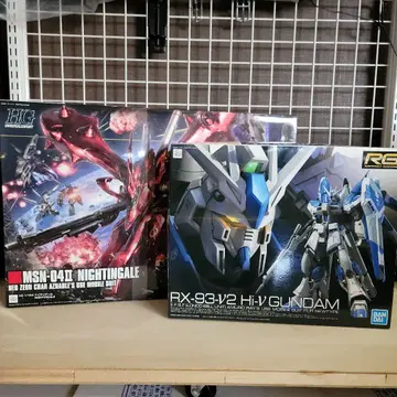 미조립 RG RX-93V2 Hi-V & HG MSN-04T 나이팅게일