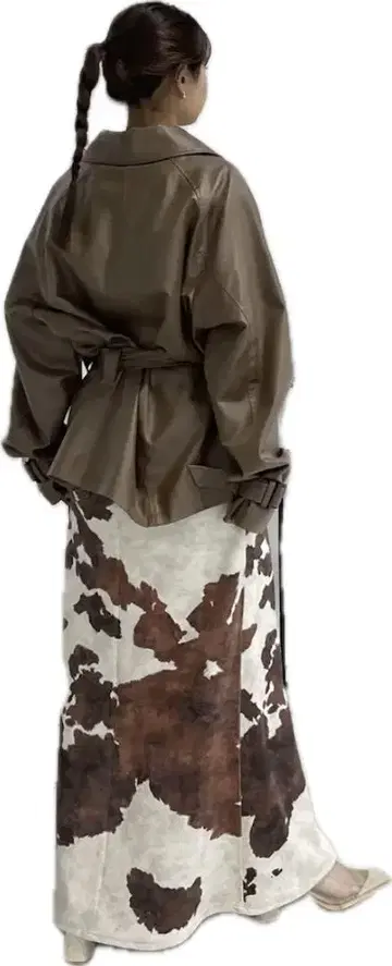 Ameri COW PATTERN SUEDE LIKE SKIRT 아메리 M