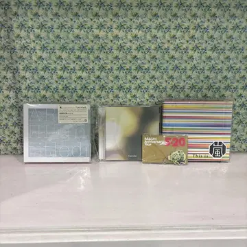 CD This is 카제 Candles