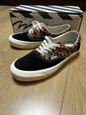 VANS ORIGINALS 레오파드 무늬 스니커즈 26.5cm