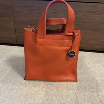 FURLA 오렌지 가죽 핸드백