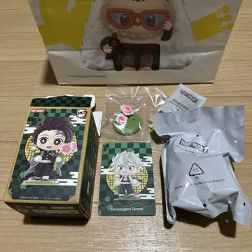 POP MART 팝마트 피규어 귀멸의 칼날 시나즈가와 사네미