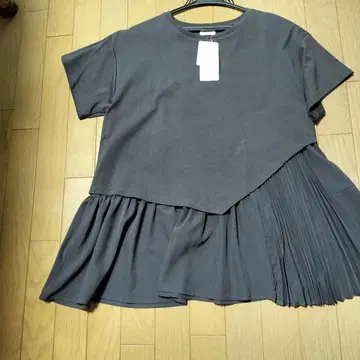 BEAMS HEART 비대칭 T셔츠 C. BLACK FREE