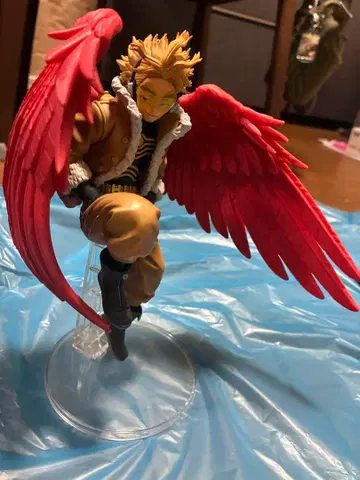 나의 히어로 아카데미아 호크스 피규어