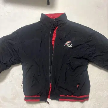 FILA 블랙 빨간색 자켓 L 사이즈