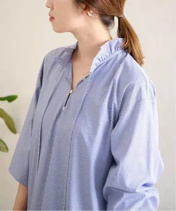 저널 스탠다드 소프트 스트라이프 프릴 블라우스