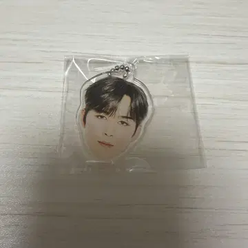 INI 고토 타케루 캡슐 토이 얼굴 아크릴 키링