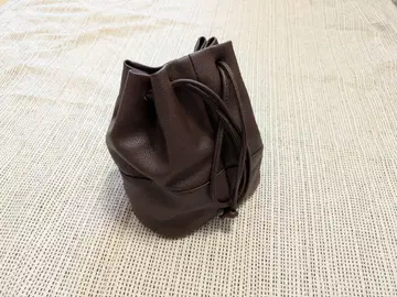 레드 브라운 가죽 버킷 백