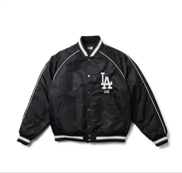 다저스 우승! 뉴에라 신상 LA 로고 블랙 스타디움 자켓