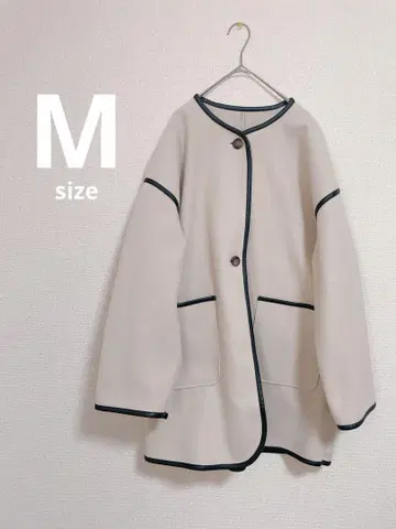 M 사이즈 크림색 롱 코트