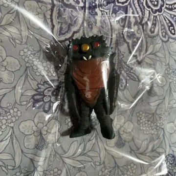 괴수 피규어 비콘