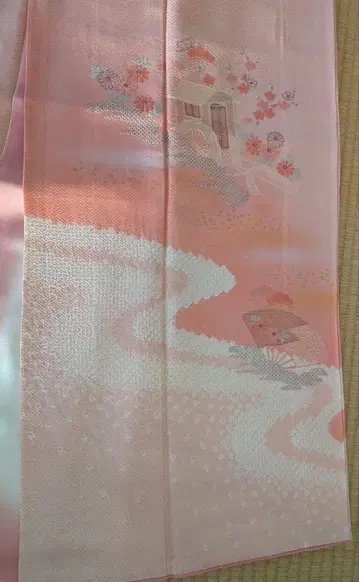 살몬 핑크 순수 실크 기모노 자수 시보리 금박